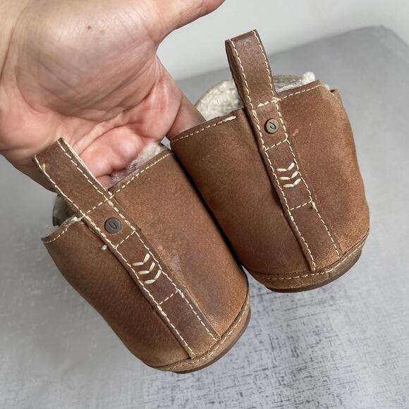 OluKai Olani Women’s 6 Brown Suede Soft Shearling Slippers House Shoes Booties - Picture 4 of 11